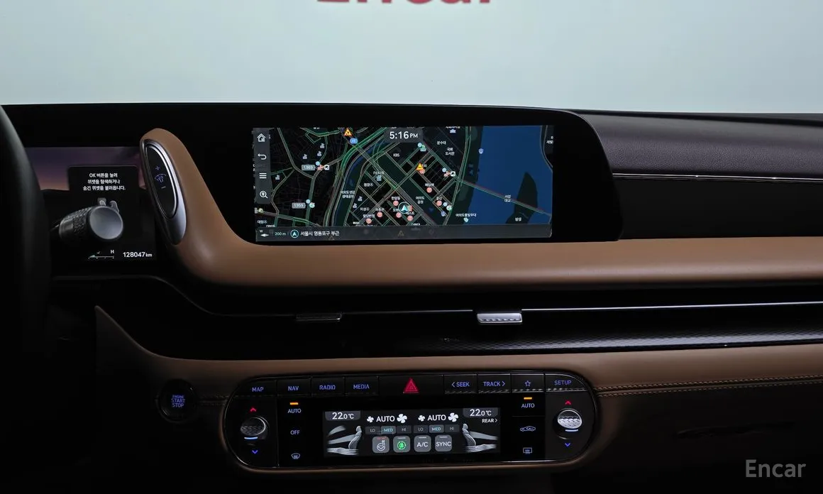 Фото 14 - Genesis G90