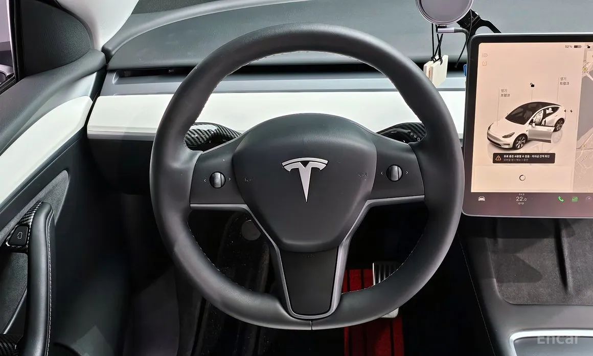 Фото 13 - Tesla Model Y