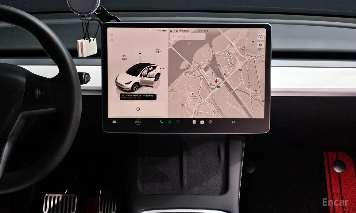 Фото 14 - Tesla Model Y