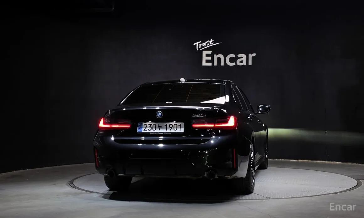 Фото 4 - BMW 3 Series