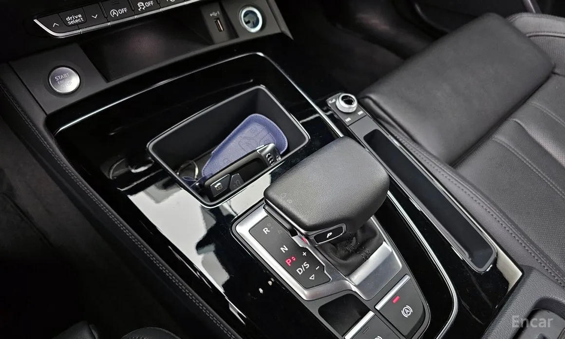 Фото 9 - Audi Q5