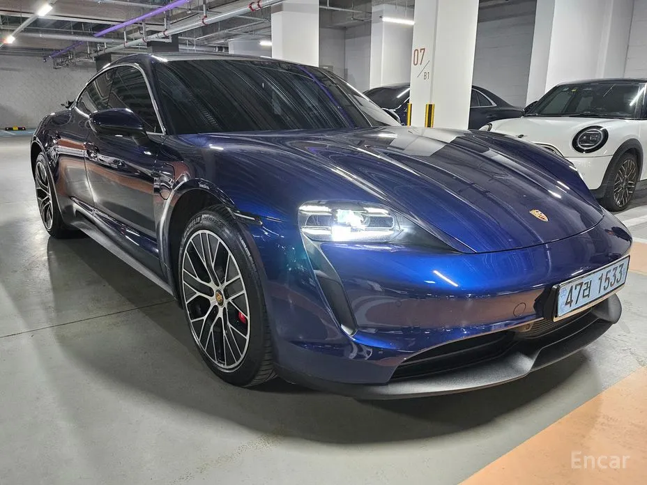 Фото 5 - Porsche Taycan