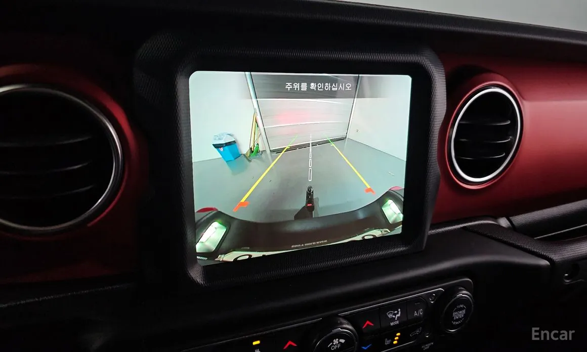 Фото 18 - Jeep Gladiator