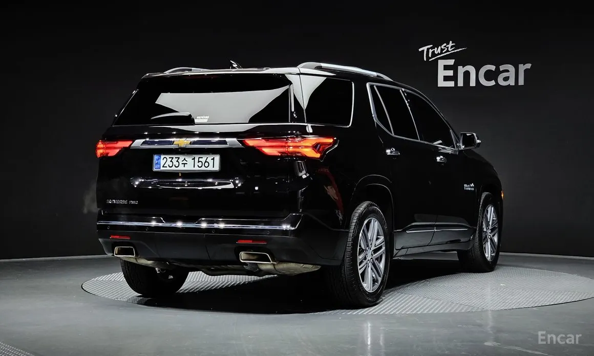 Фото 2 - Chevrolet Traverse