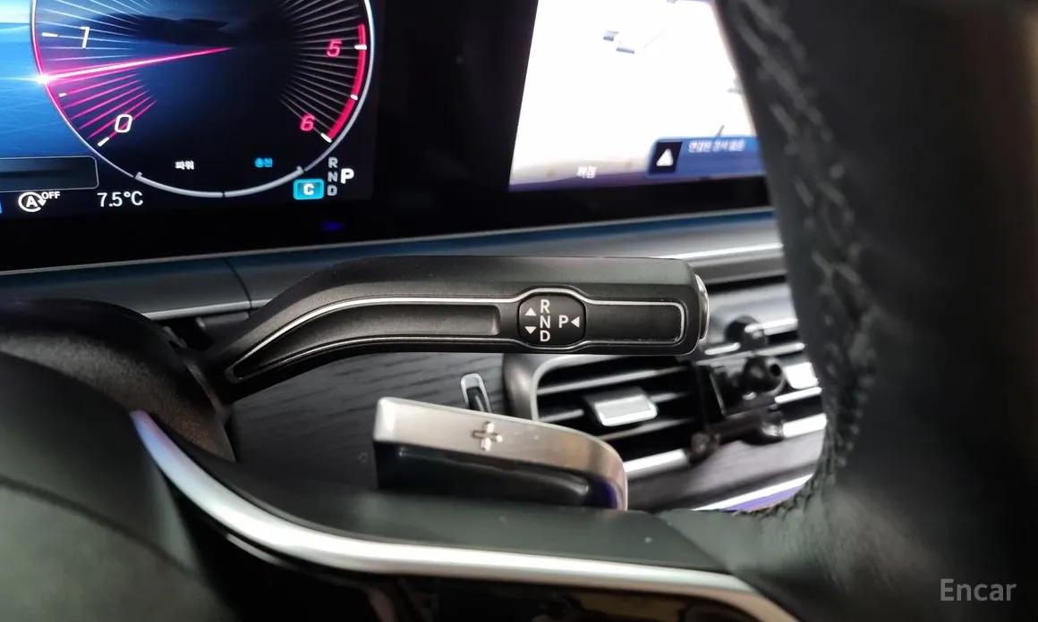 Фото 9 - Mercedes-Benz GLE-Class