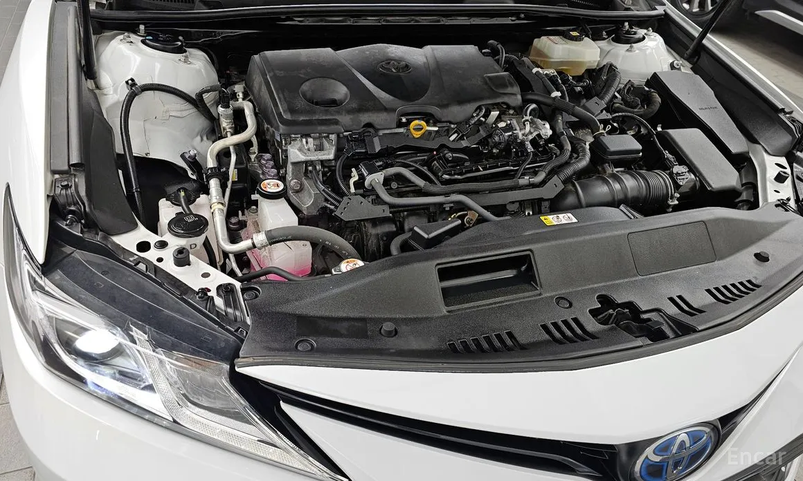 Фото 6 - Toyota Camry