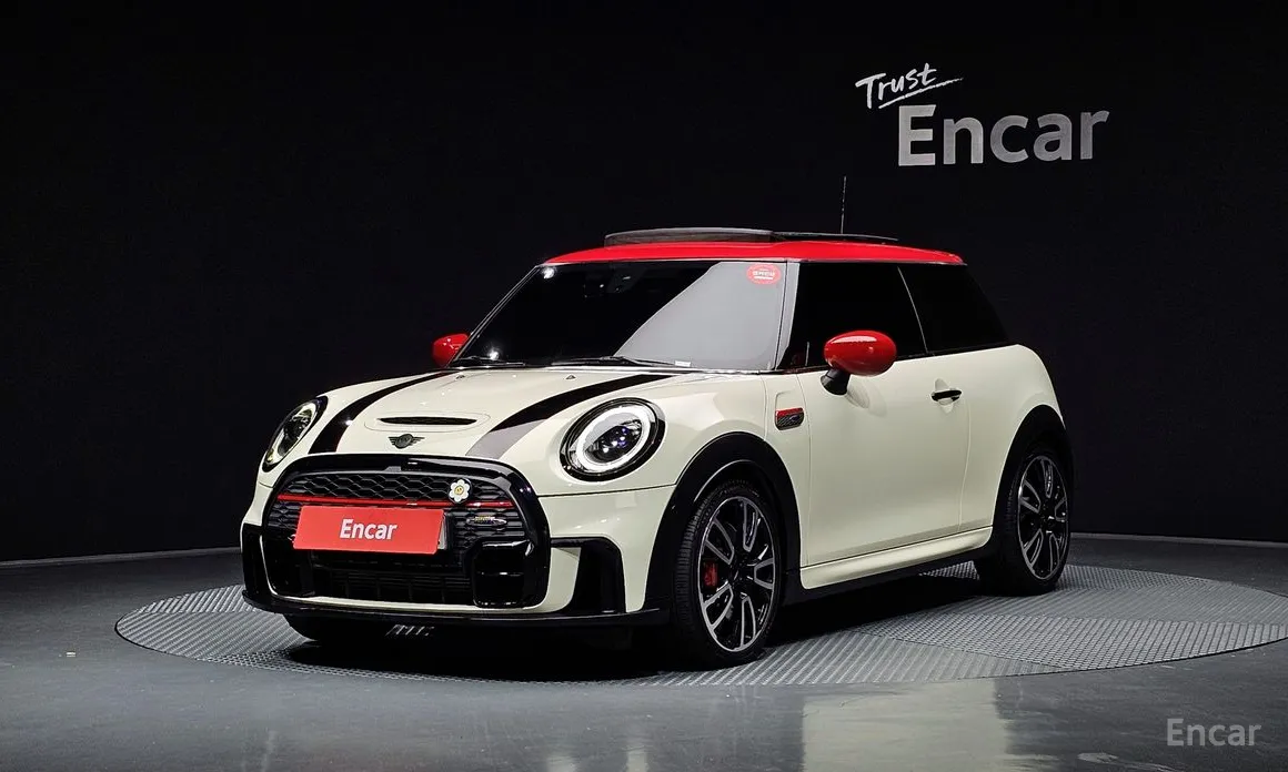 Фото 1 - Mini Cooper