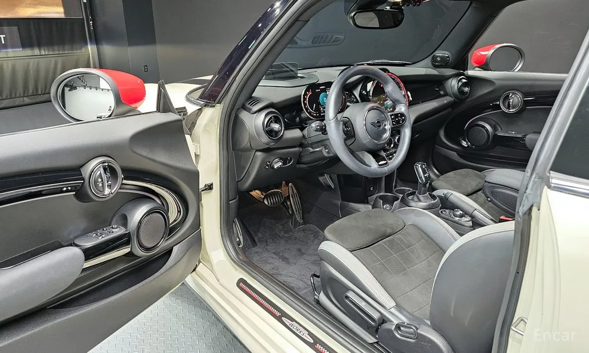 Фото 11 - Mini Cooper