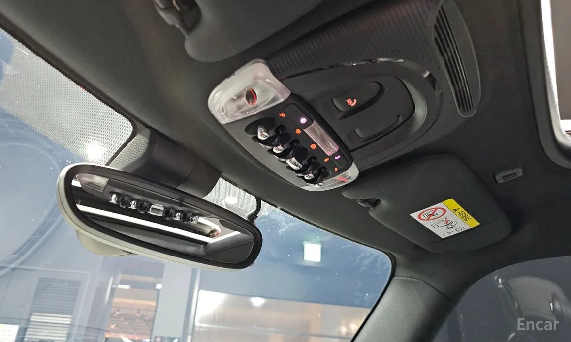 Фото 14 - Mini Cooper