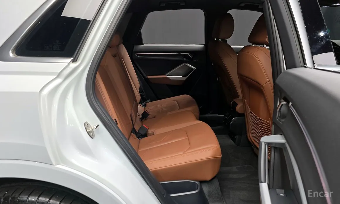 Фото 12 - Audi Q3