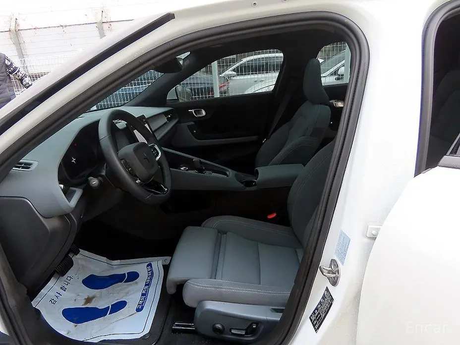 Фото 17 - Polestar 2