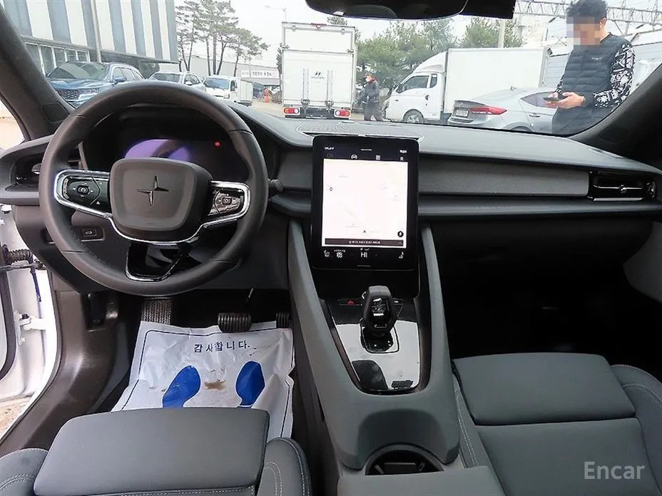 Фото 19 - Polestar 2