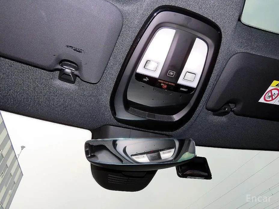 Фото 6 - Polestar 2