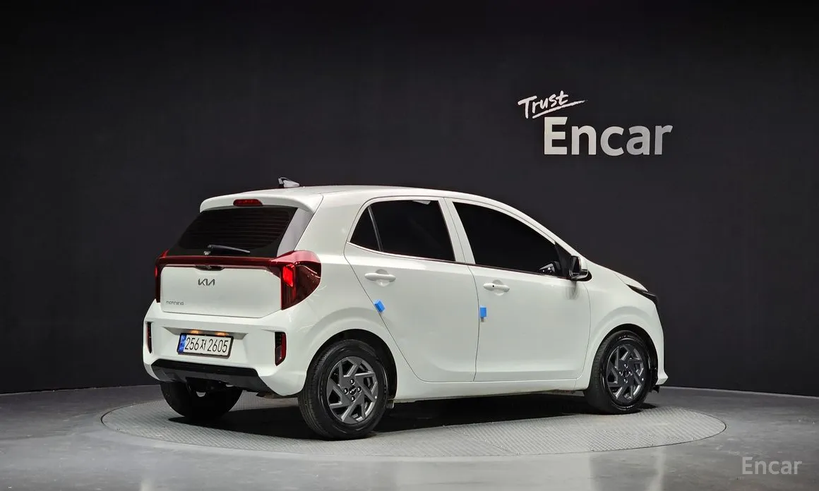 Фото 2 - Kia Morning