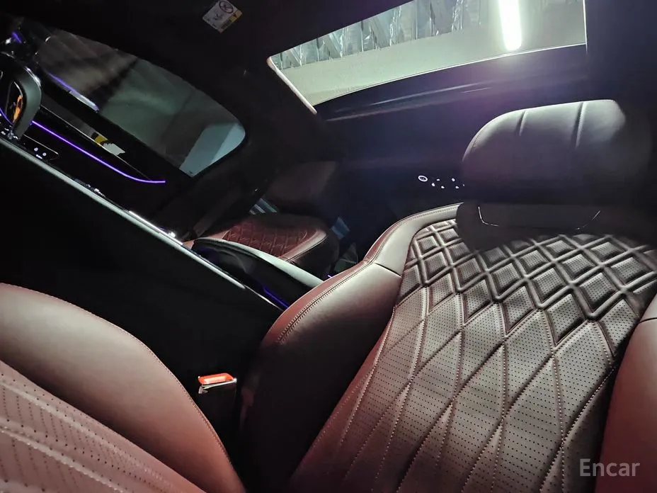 Фото 17 - Bentley Flying Spur