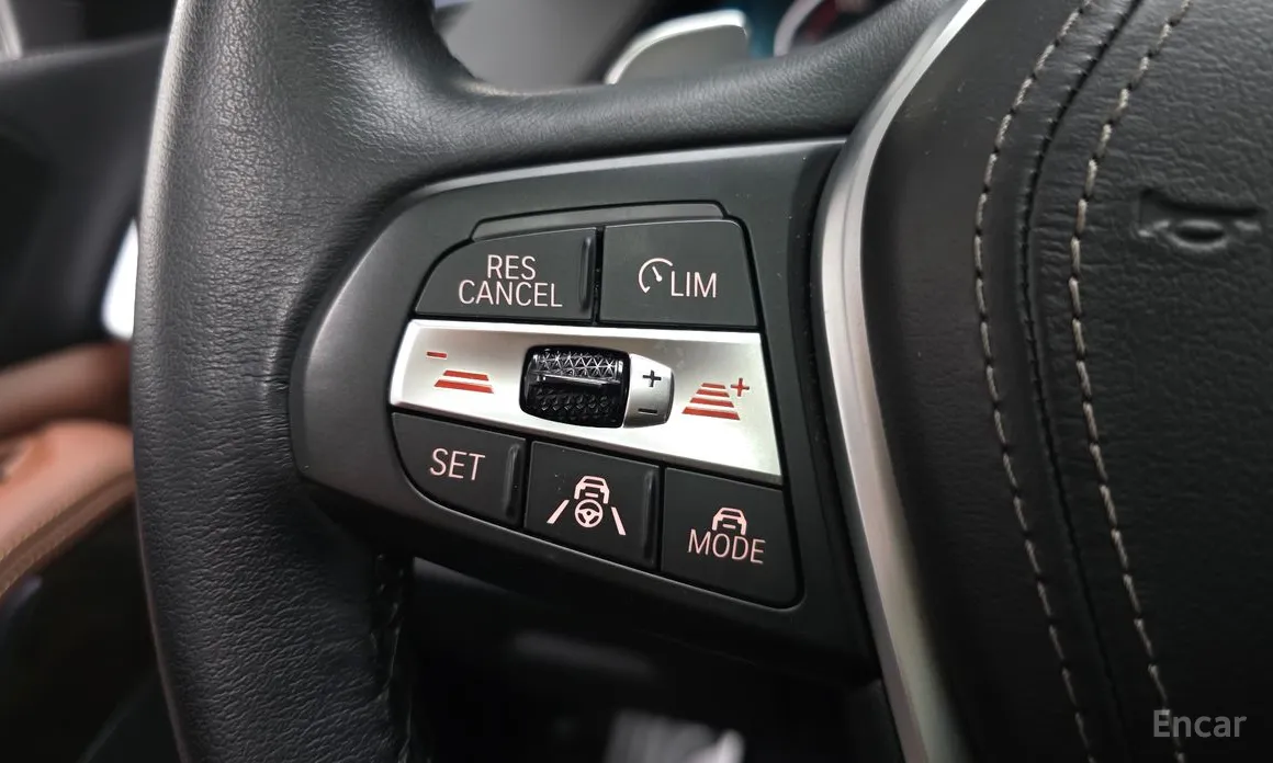 Фото 19 - BMW X5