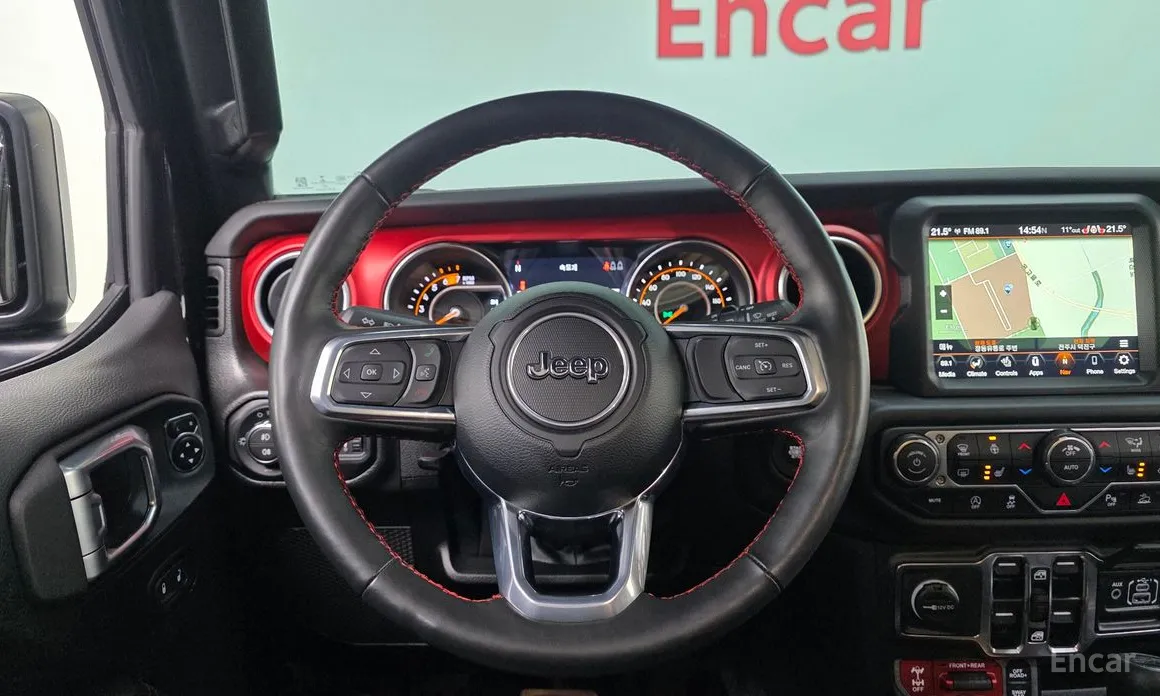 Фото 14 - Jeep Wrangler