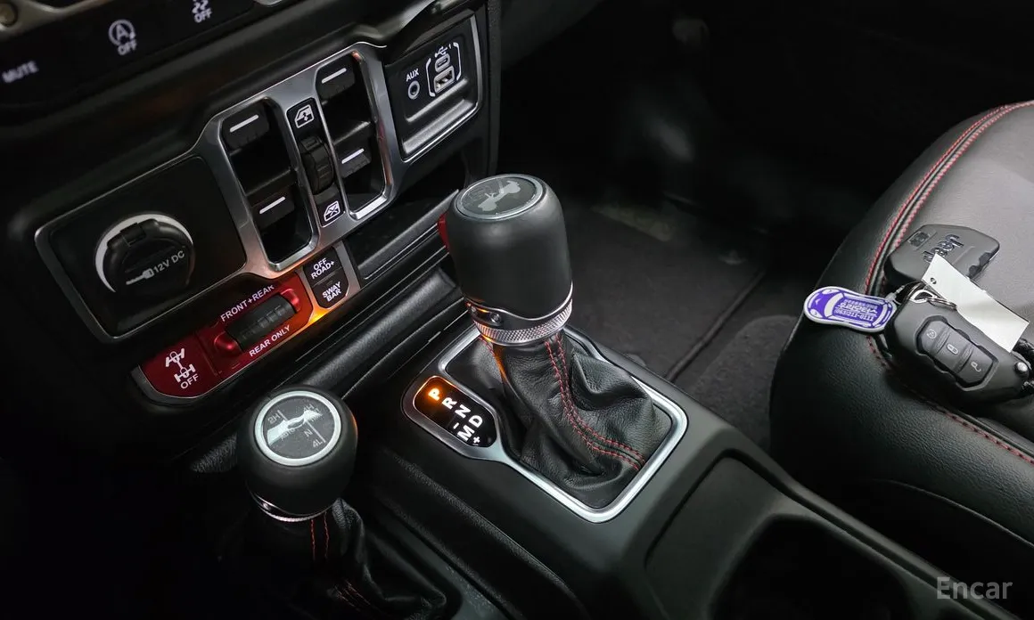 Фото 9 - Jeep Wrangler