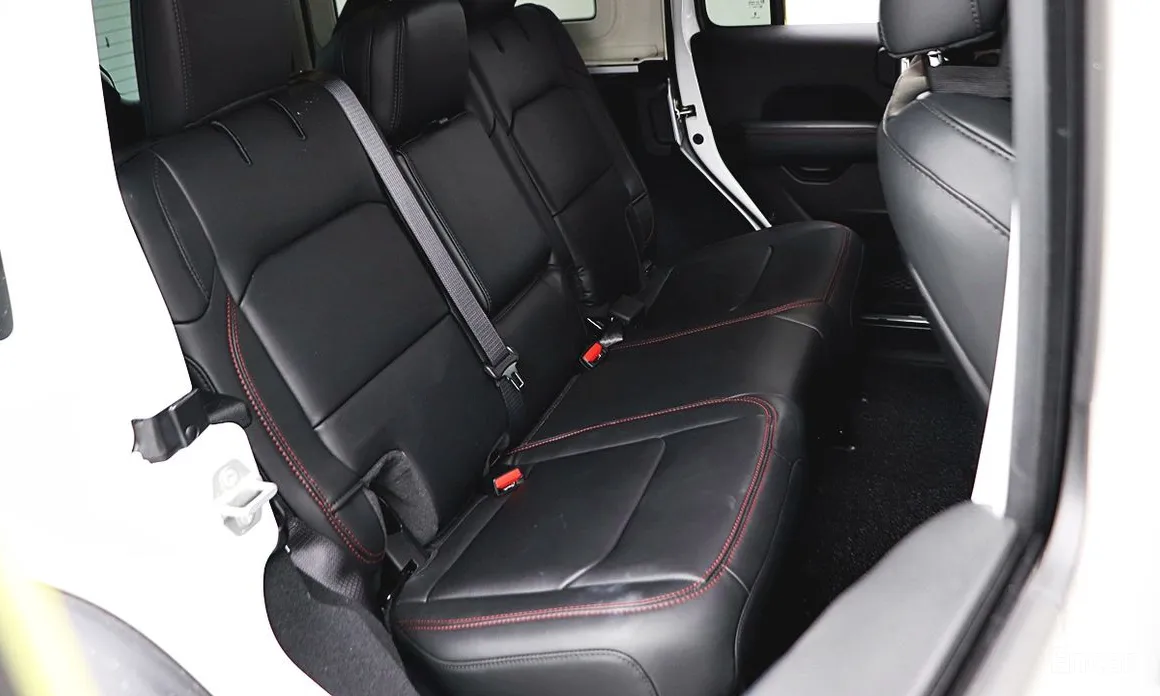 Фото 15 - Jeep Wrangler