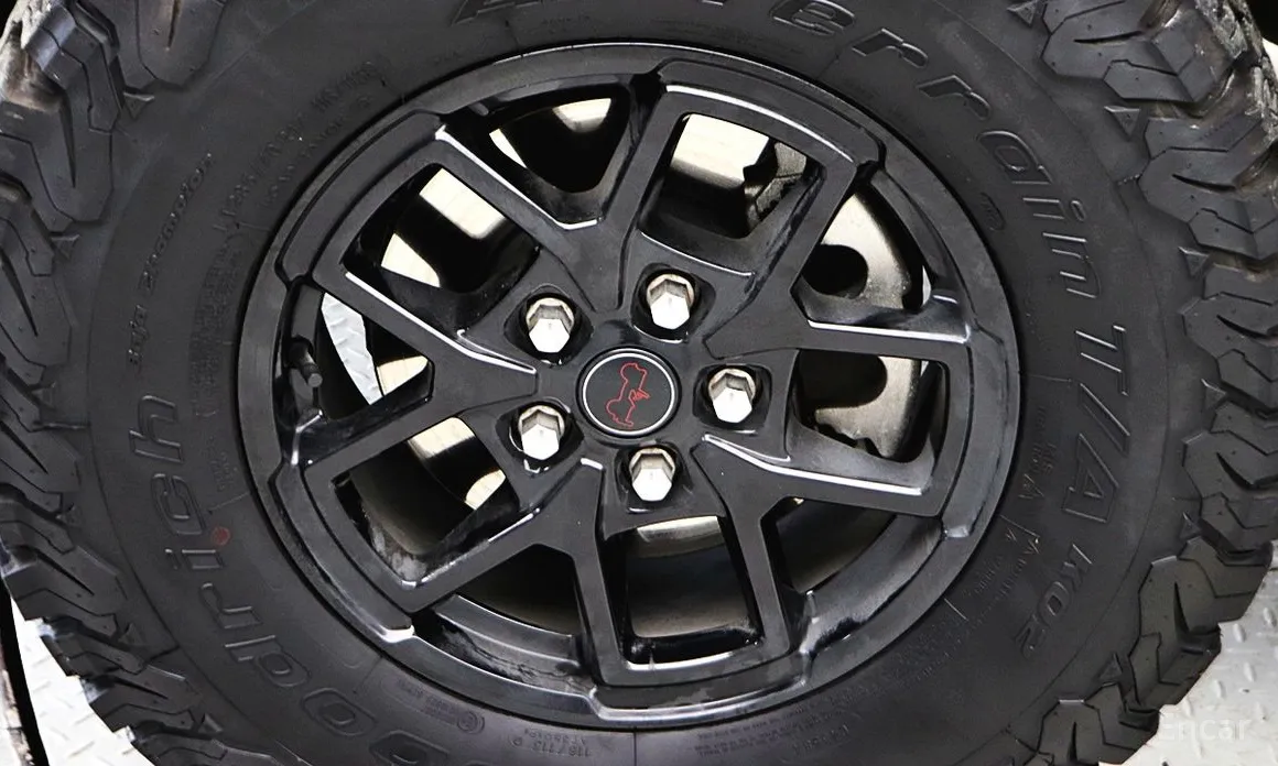 Фото 5 - Jeep Wrangler