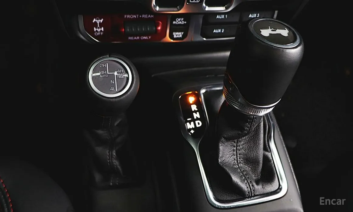 Фото 7 - Jeep Wrangler