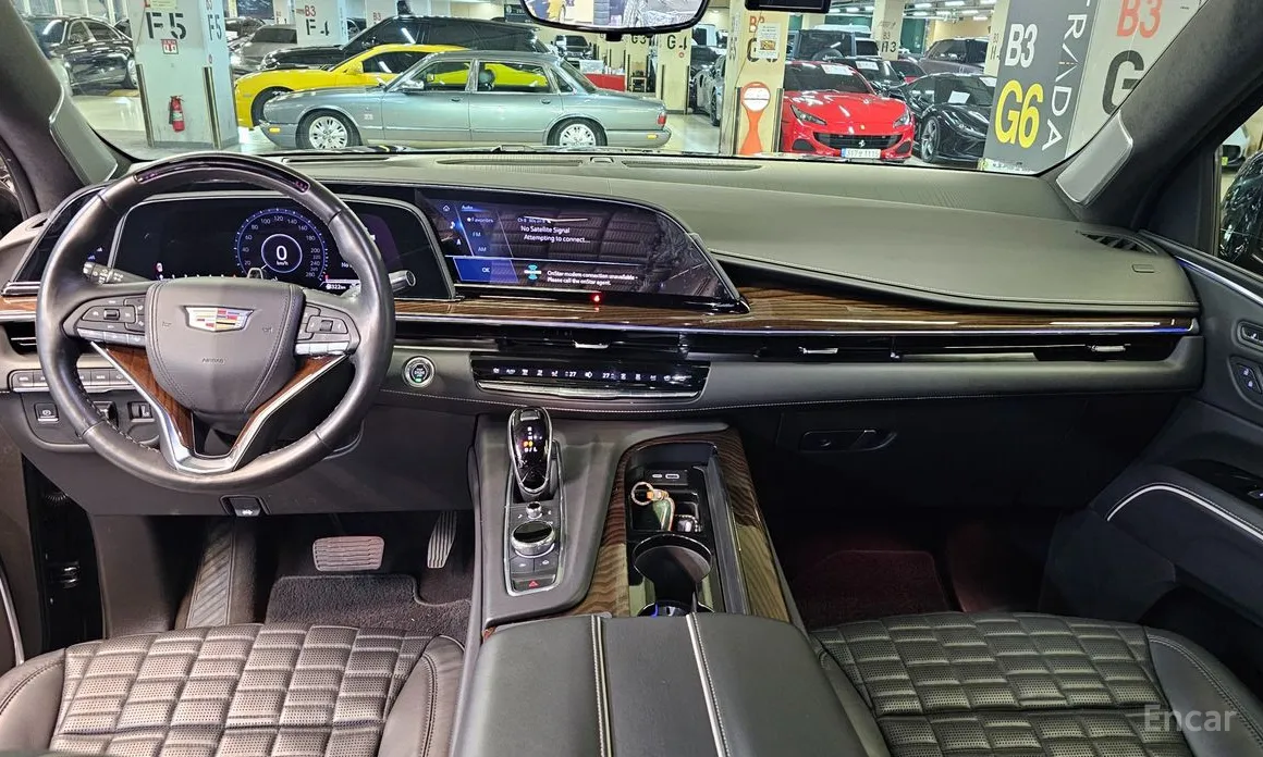 Фото 20 - Cadillac Escalade