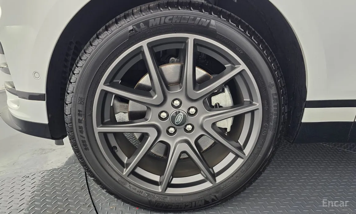 Фото 5 - Land Rover Range Rover Velar