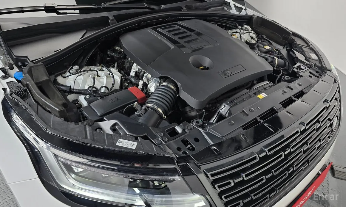 Фото 6 - Land Rover Range Rover Velar