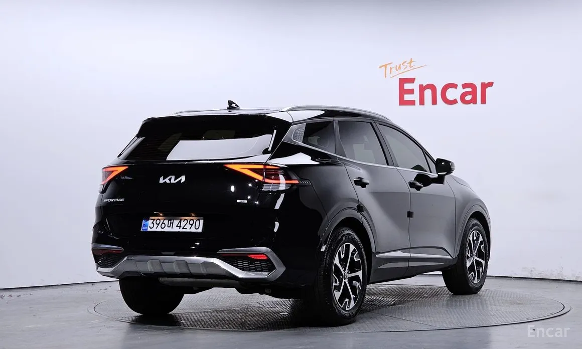 Фото 2 - Kia Sportage