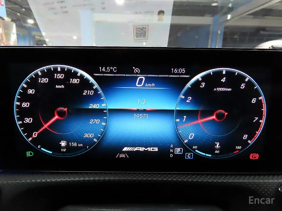 Фото 10 - Mercedes-Benz CLA-Class