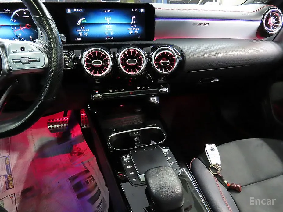 Фото 12 - Mercedes-Benz CLA-Class