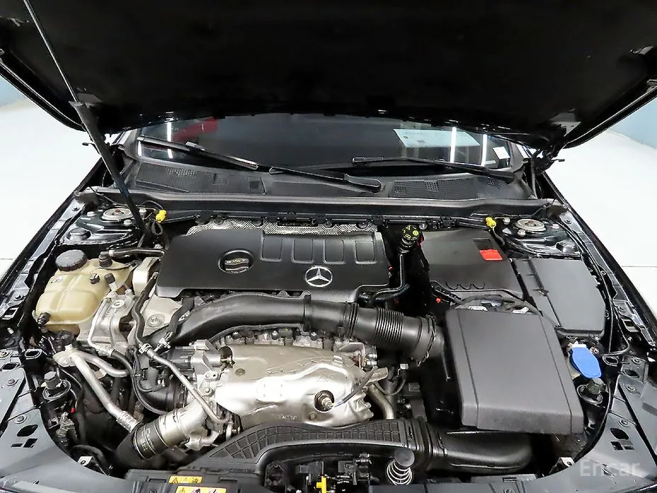 Фото 19 - Mercedes-Benz CLA-Class