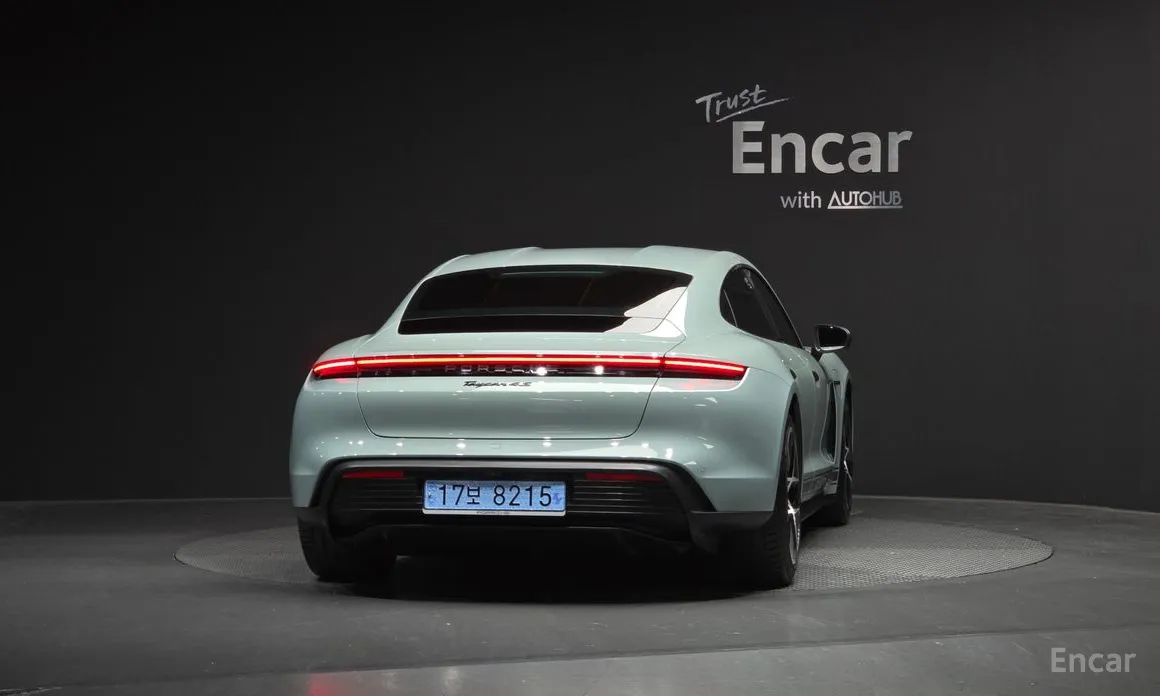 2020 Porsche Taycan