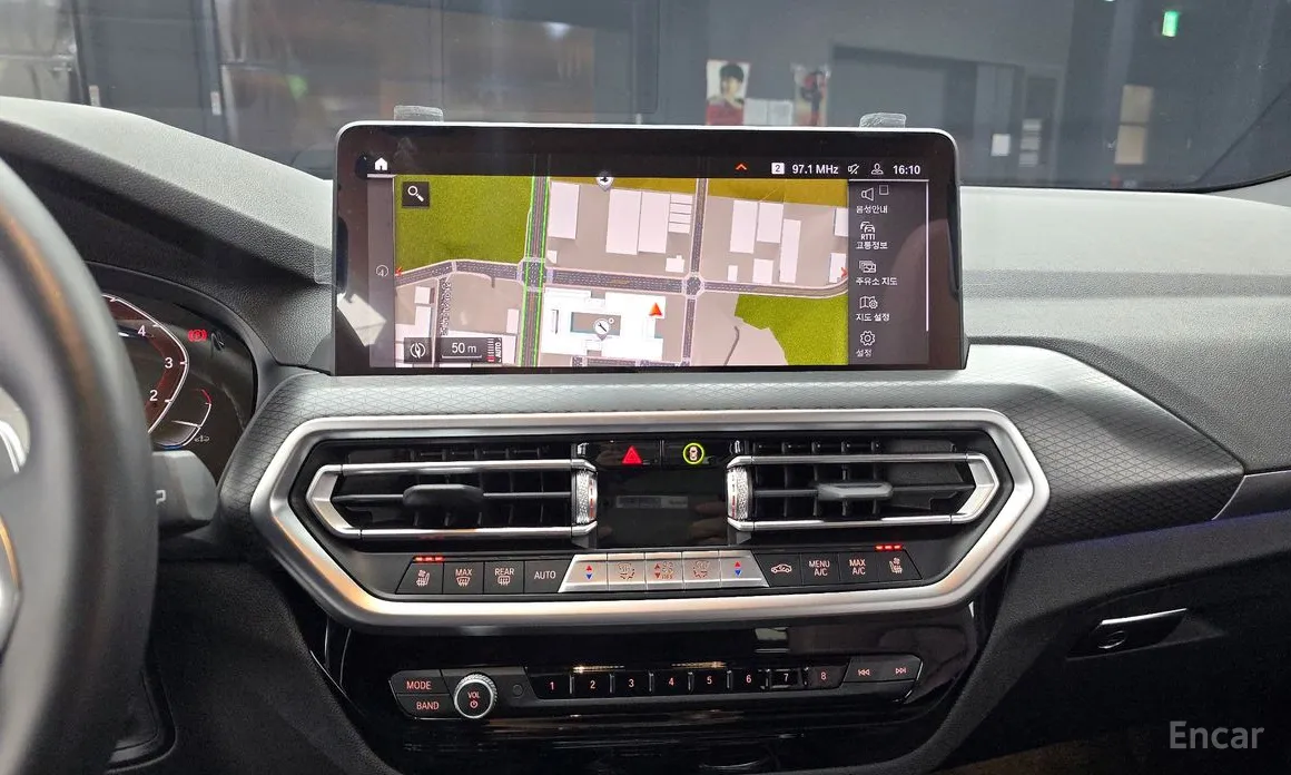 Фото 16 - BMW X3