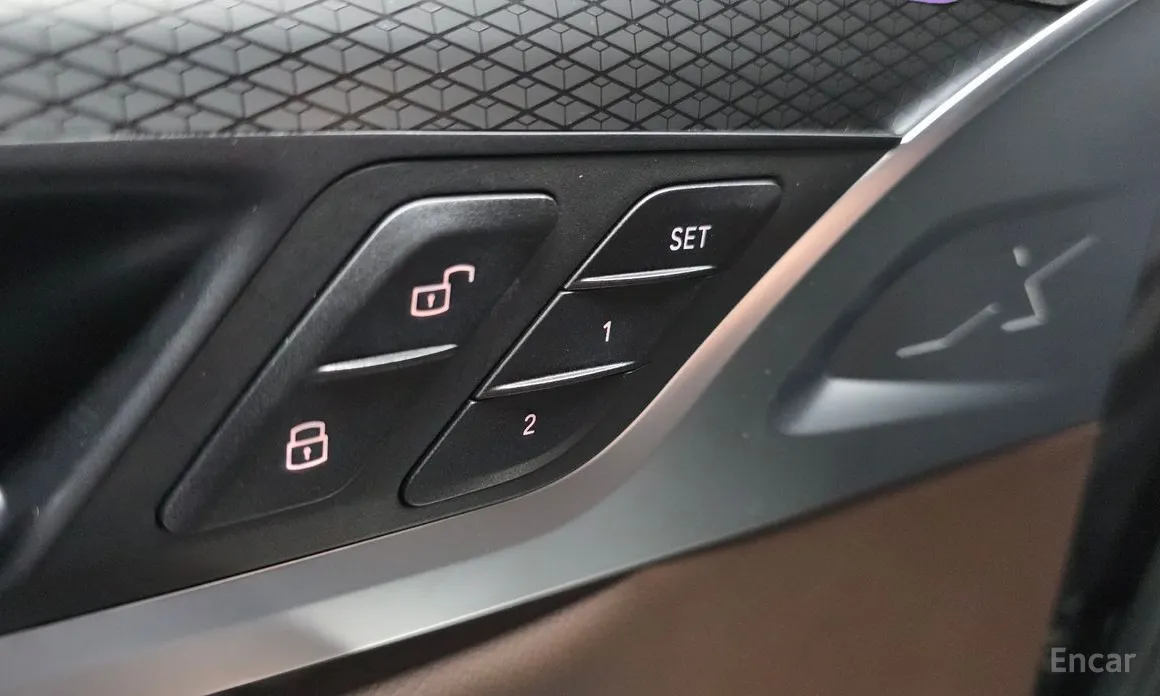 Фото 17 - BMW X4