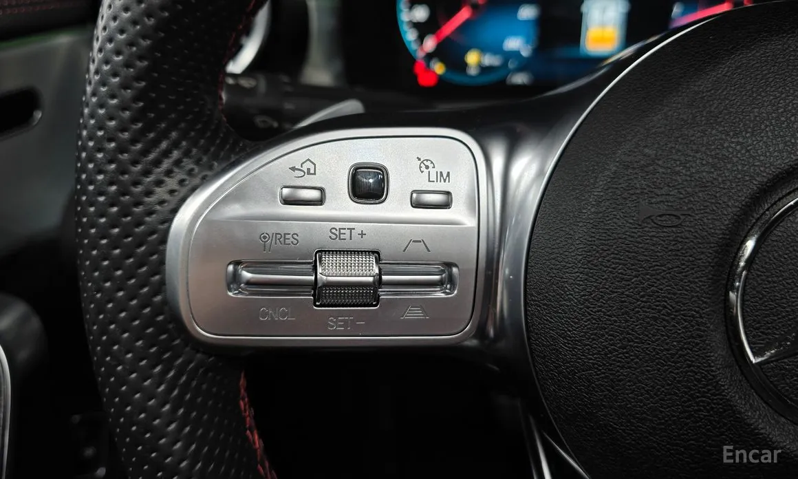 Фото 14 - Mercedes-Benz CLA-Class