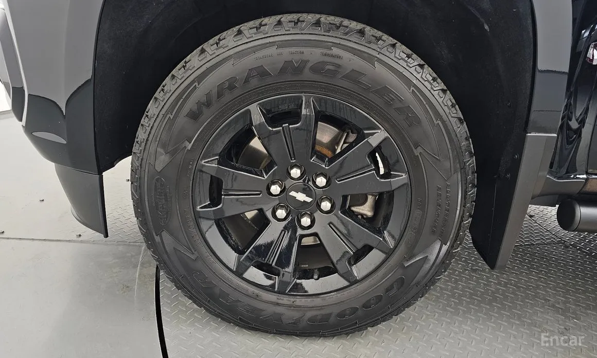 Фото 5 - Chevrolet Colorado