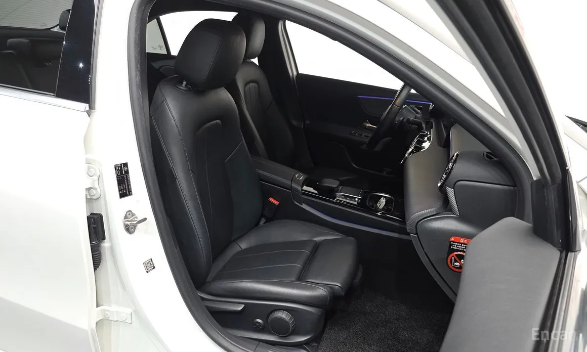 Фото 10 - Mercedes-Benz A-Class