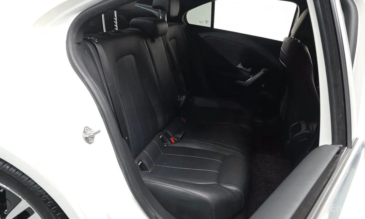 Фото 13 - Mercedes-Benz A-Class