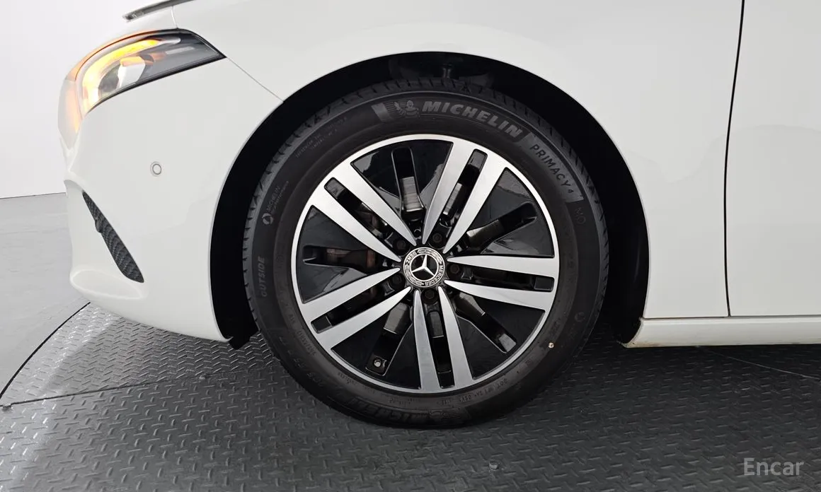 Фото 5 - Mercedes-Benz A-Class