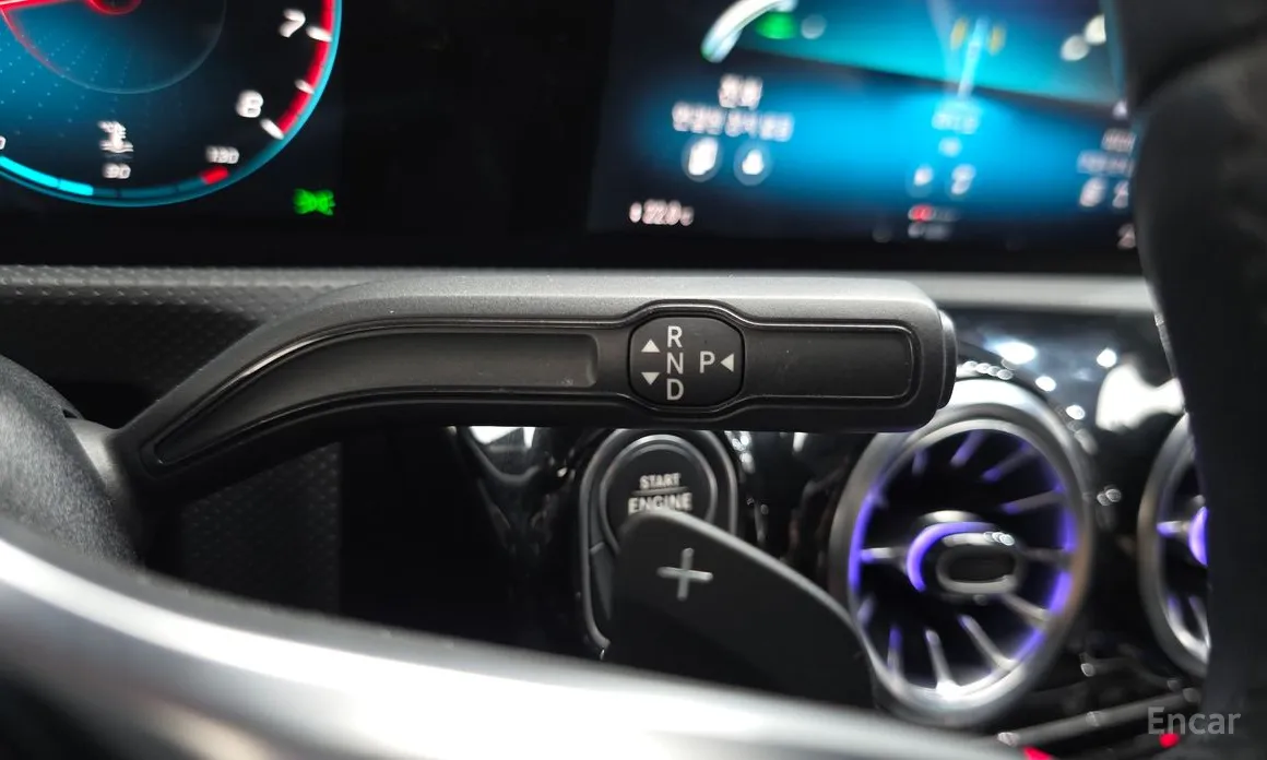 Фото 9 - Mercedes-Benz A-Class