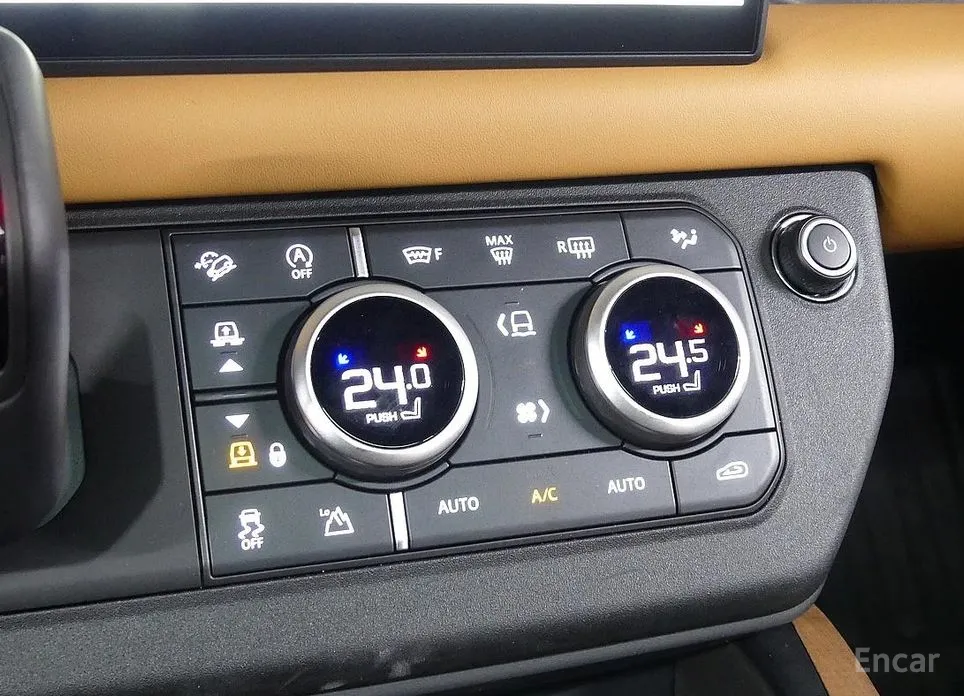 Фото 19 - Land Rover Defender