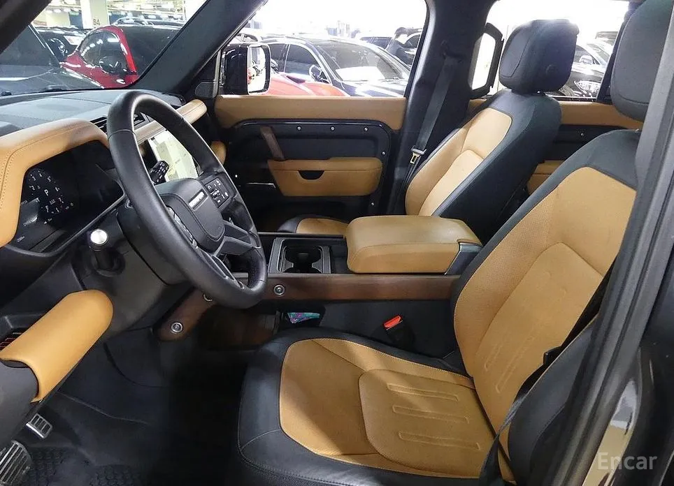 Фото 7 - Land Rover Defender