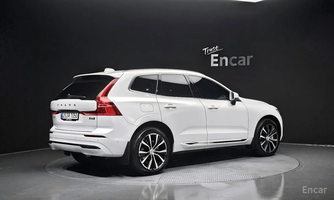 Фото 2 - Volvo XC60