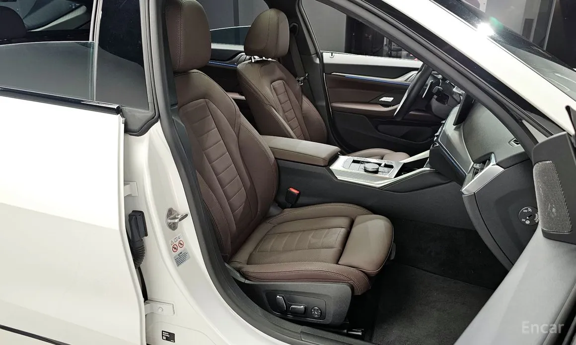 Фото 10 - BMW 4 Series