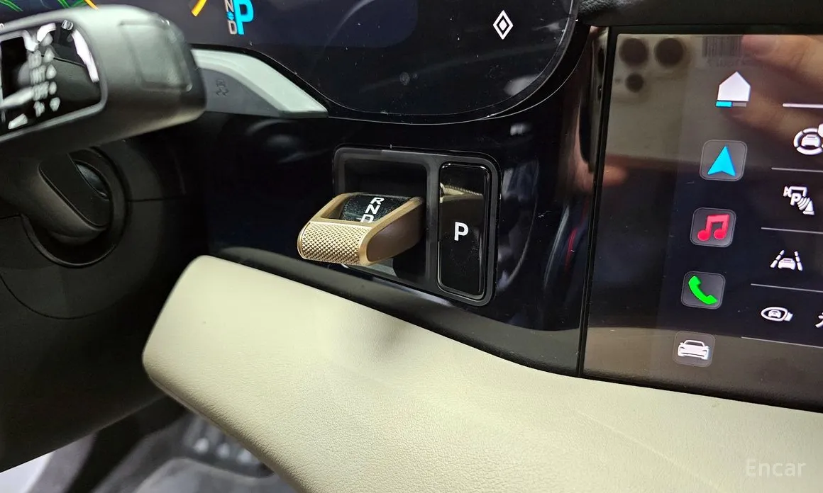 Фото 9 - Porsche Taycan