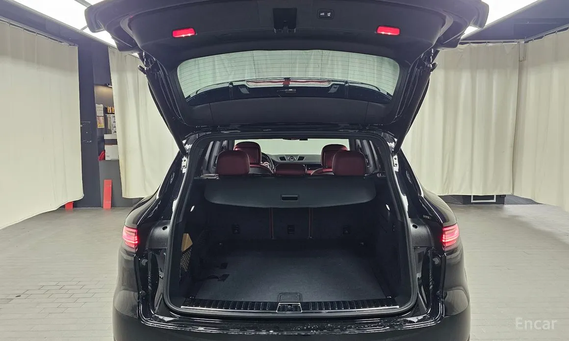 Фото 20 - Porsche Cayenne