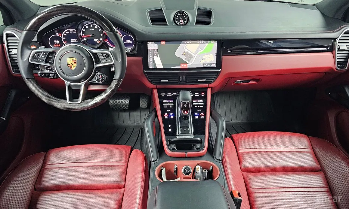 Фото 7 - Porsche Cayenne