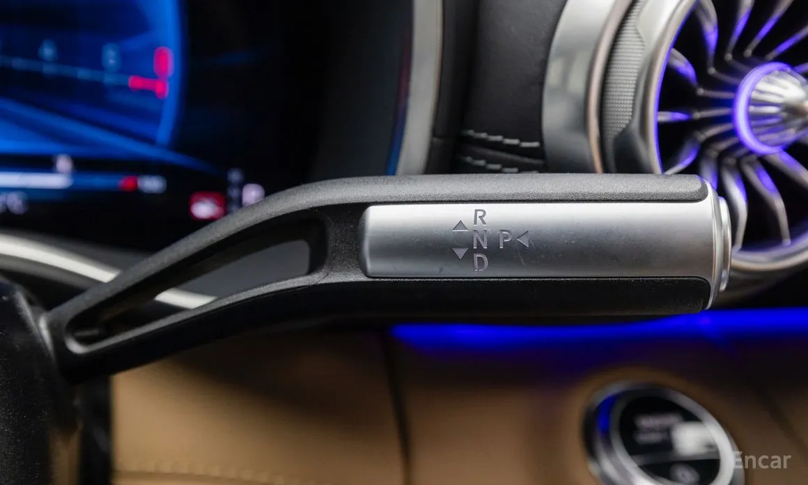 Фото 9 - Mercedes-Benz SL-Class