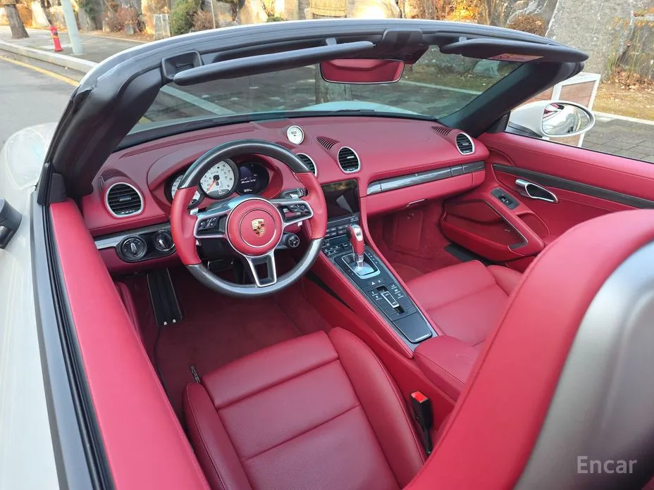 Фото 9 - Porsche 718